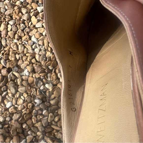 Stuart Weitzman peach satin flat mules 7 - Picture 5 of 5